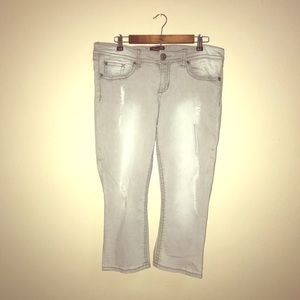 ⚡️7 Seven Distressed Cropped Jeans Capris Size 12
